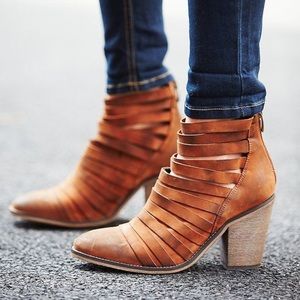 Free People Hybrid booties